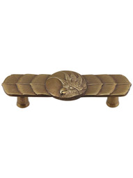 Cockatoo Horizontal Pull - Right Hand in Antique Brass.